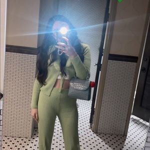 Meet your Posher, Haley